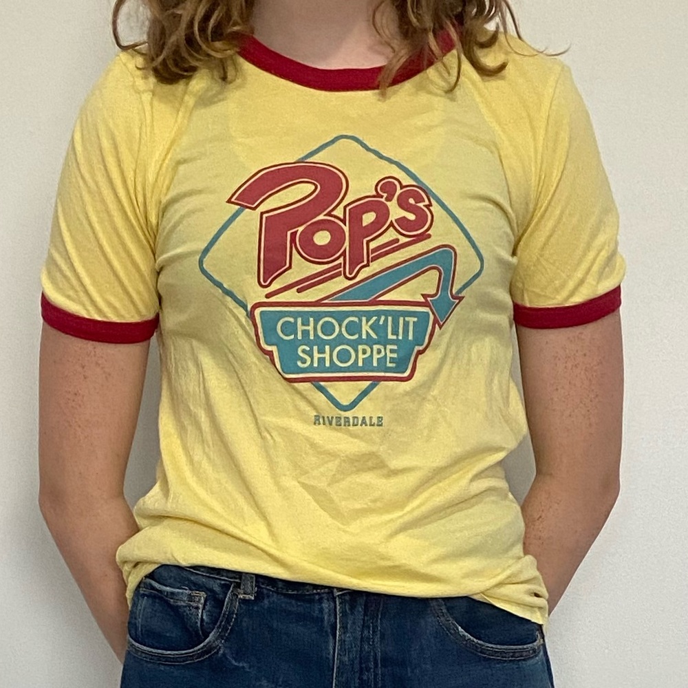 Riverdale yellow Graphic tee - Medium